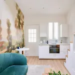 Superb And Design Studio Near The Eiffel Tower